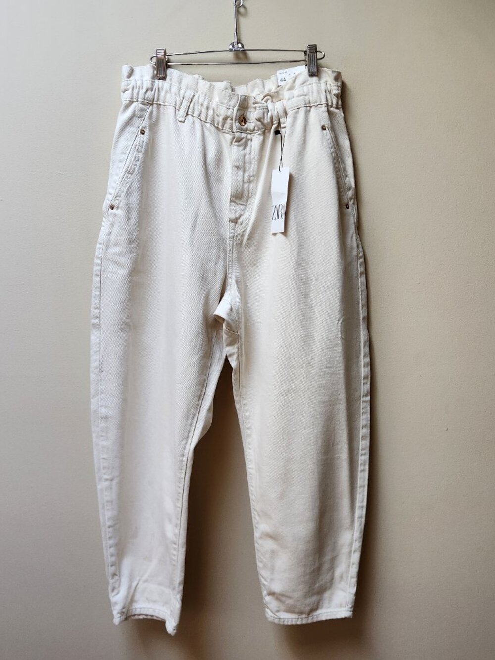 NWT Zara Baggy fit white cream pants / 12
